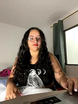 CurlyGirl 1 online show from 09.15.25