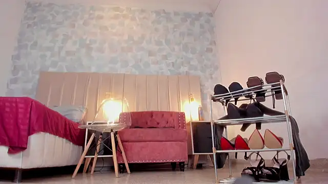 samara smithh online show from 02.07.25