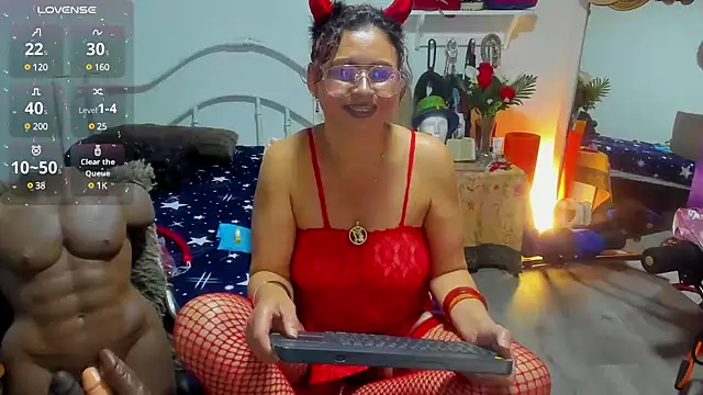 SheraHadee online show from 02.15.25