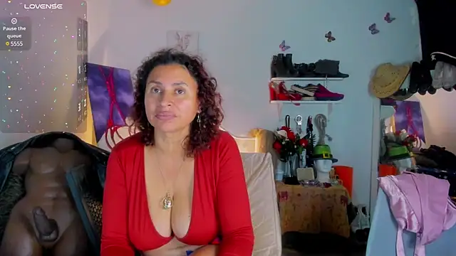 SheraHadee online show from 02.17.25