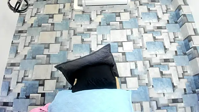 angel dthroatt online show from 04.13.26