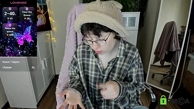 Melissa Wells online show from 10.02.25