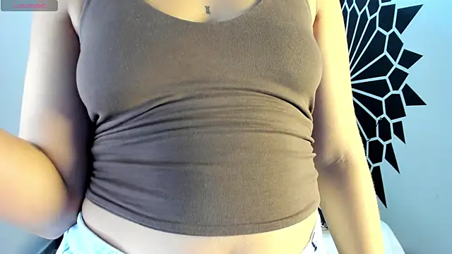 Snapshot of NicolRoss_ chatting on 09.17.25 NicolRoss  online show from 09.17.25