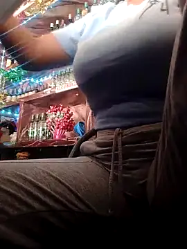 VivienAndClark online show from 03.18.25