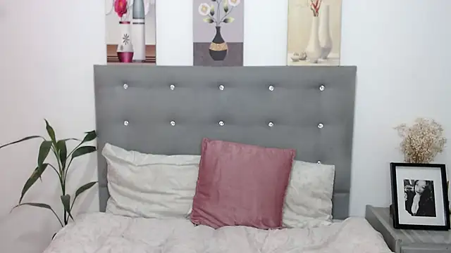 titsbiglovers online show from 02.12.25