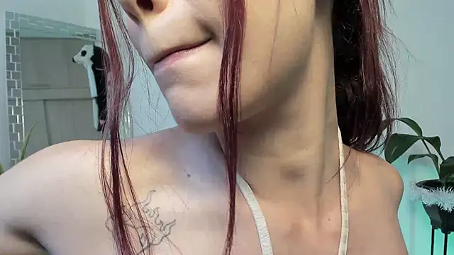 Snapshot of Emperatriiz chatting on 01.11.25 Emperatriiz online show from 01.11.25