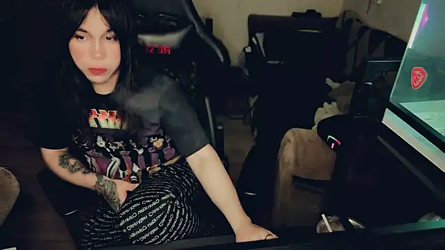Snapshot of evelyntvsexy chatting on 07.16.26 evelyntvsexy online show from 07.16.26