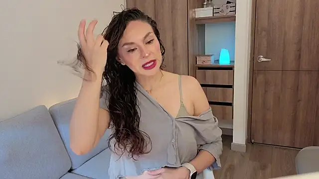 Monica-Bello online show from 03.19.26