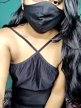 Luv Adite20 online show from 01.05.25