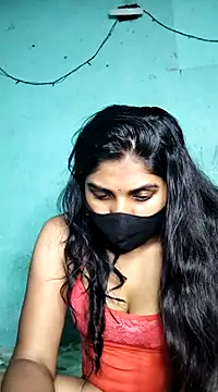 Luv Adite20 online show from 01.21.25