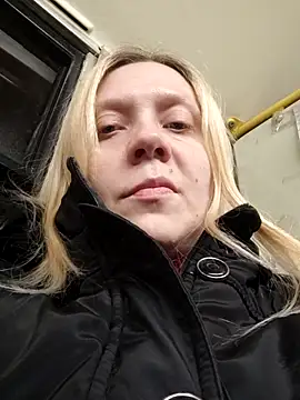 LeraSweet online show from 12.18.25