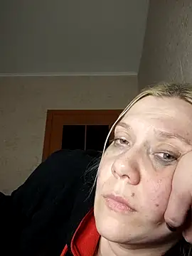Snapshot of LeraSweet chatting on 04.21.26 LeraSweet online show from 04.21.26