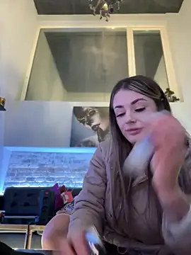 IsabellaEtthan online show from 12.29.24