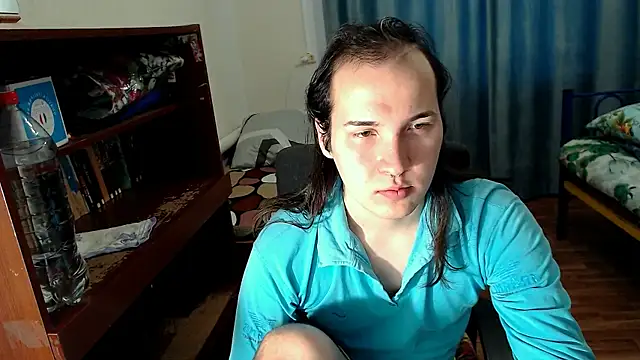 Snapshot of EvaMiron chatting on 01.23.25 EvaMiron online show from 01.23.25
