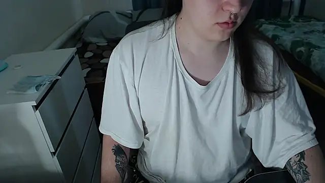 EvaMiron online show from 10.05.25