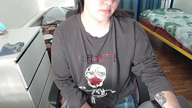 EvaMiron online show from 10.06.25