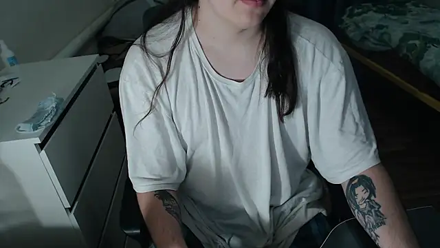 EvaMiron online show from 11.11.25