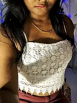 FANTASY QUEEN 07 online show from 02.27.25