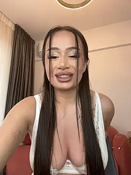 deliaroyal online show from 11.23.25