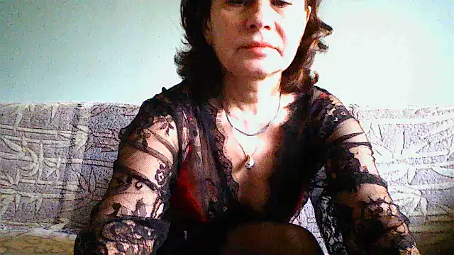 Snapshot of Mat_Elenore chatting on 01.18.25 Mat Elenore online show from 01.18.25
