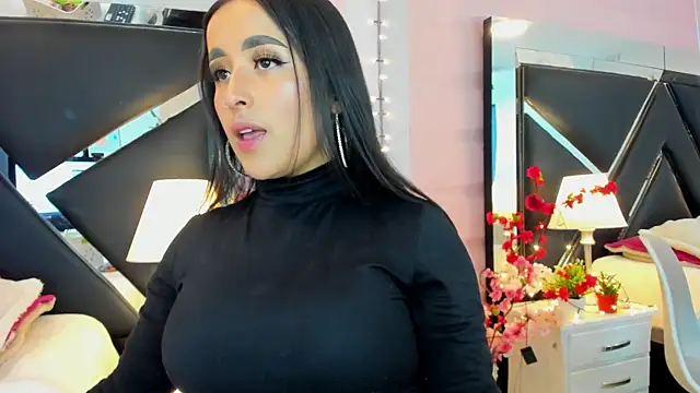 Snapshot of Andrex_Joness chatting on 12.18.24 Andrex Joness online show from 12.18.24