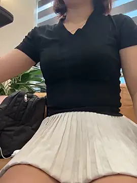 Chun Ae95 online show from 02.27.26