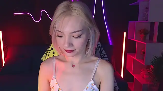 SandraBoyl online show from 01.22.25