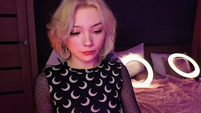 SandraBoyl online show from 02.06.25