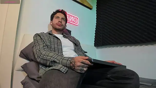 LucianSinclair online show from 11.24.25