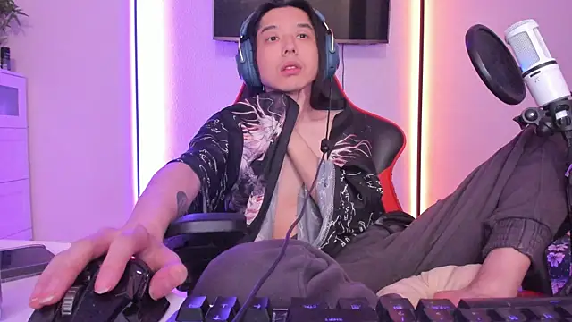 Snapshot of wexlee7 chatting on 11.09.25 wexlee7 online show from 11.09.25