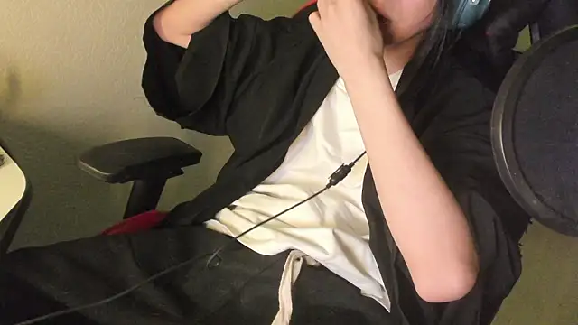 Snapshot of wexlee7 chatting on 02.12.26 wexlee7 online show from 02.12.26