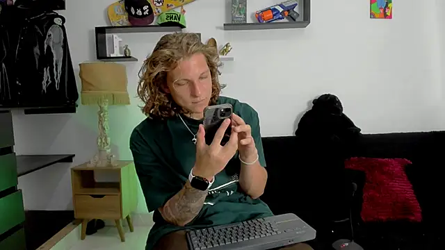 Tom Krakow online show from 01.13.25