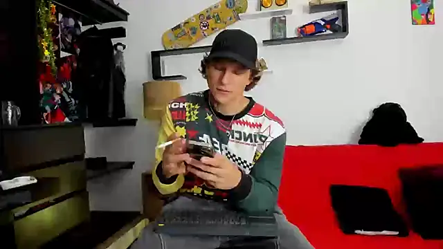 Tom Krakow online show from 02.26.25