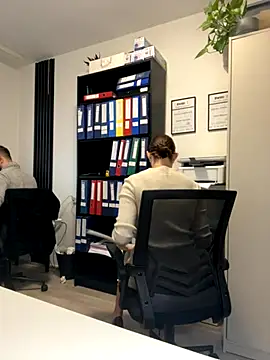 Hii Lolla online show from 11.18.25