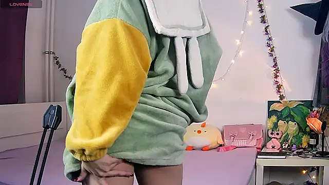 Violet Veliya online show from 09.30.25