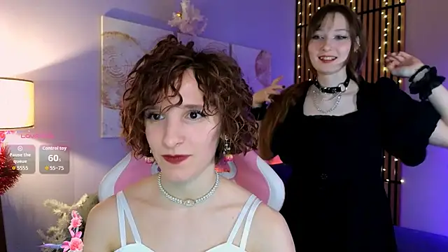 Violet Veliya online show from 01.12.26