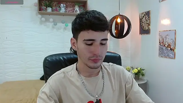 DmitriSanders online show from 03.13.25