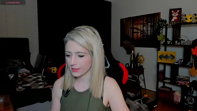 Lisaonthemoon online show from 11.01.25