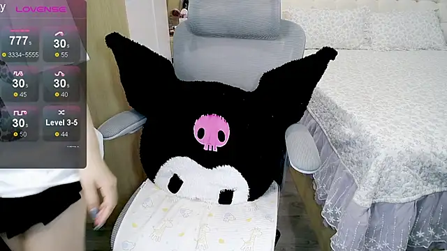  Viviann  online show from 06.03.26