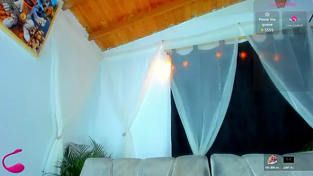 esteveen ortegas  online show from 10.13.25