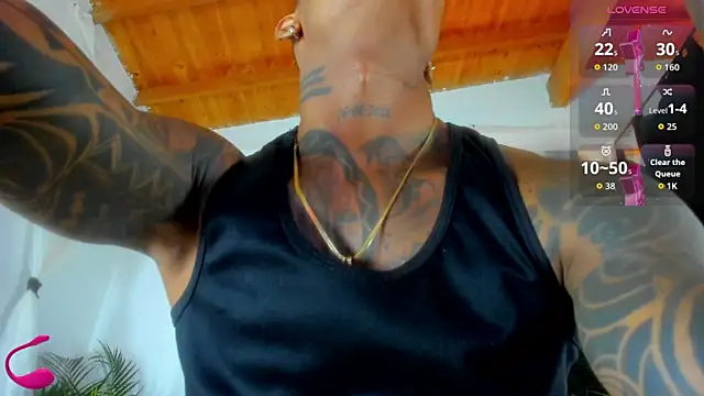 esteveen ortegas  online show from 11.16.25