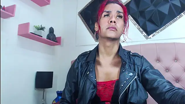 andrea safeira doll online show from 09.09.25