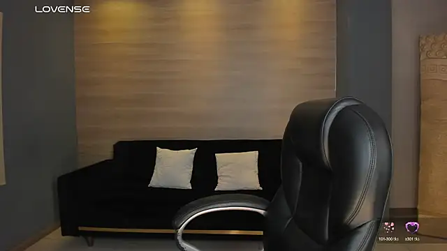 StacyEvansX online show from 02.10.25