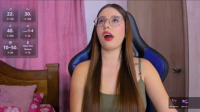 ParisShayk online show from 11.14.25