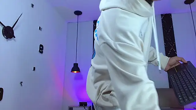 Damar fhelipe online show from 10.09.25