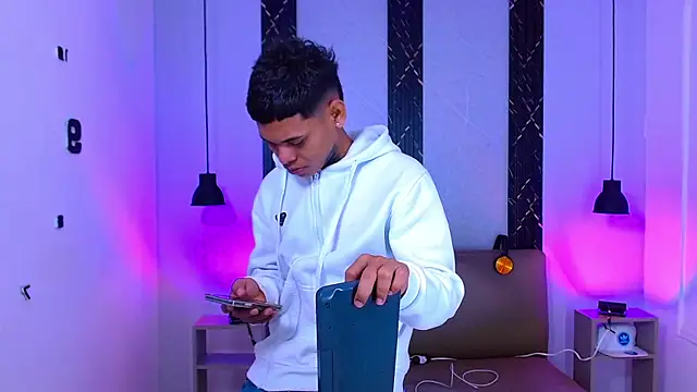 Damar fhelipe online show from 10.12.25