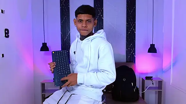 Damar fhelipe online show from 10.23.25