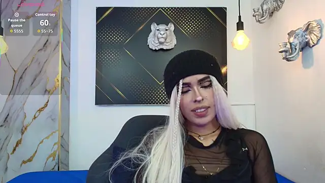 Cloeandtyfanny online show from 10.02.25