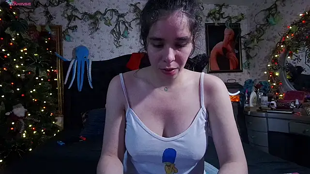 Elizabeth77  online show from 12.14.24