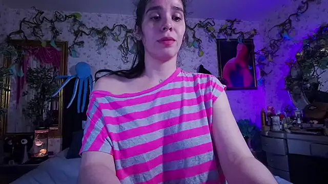 Elizabeth77  online show from 01.18.25